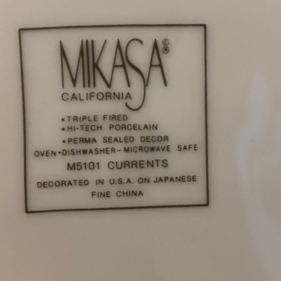 Set of 4 PC Mikasa Porcelain  Fine China A set - Picture 9 of 9
